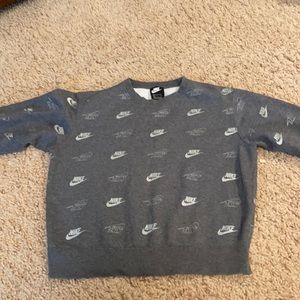Nike sweatshirt